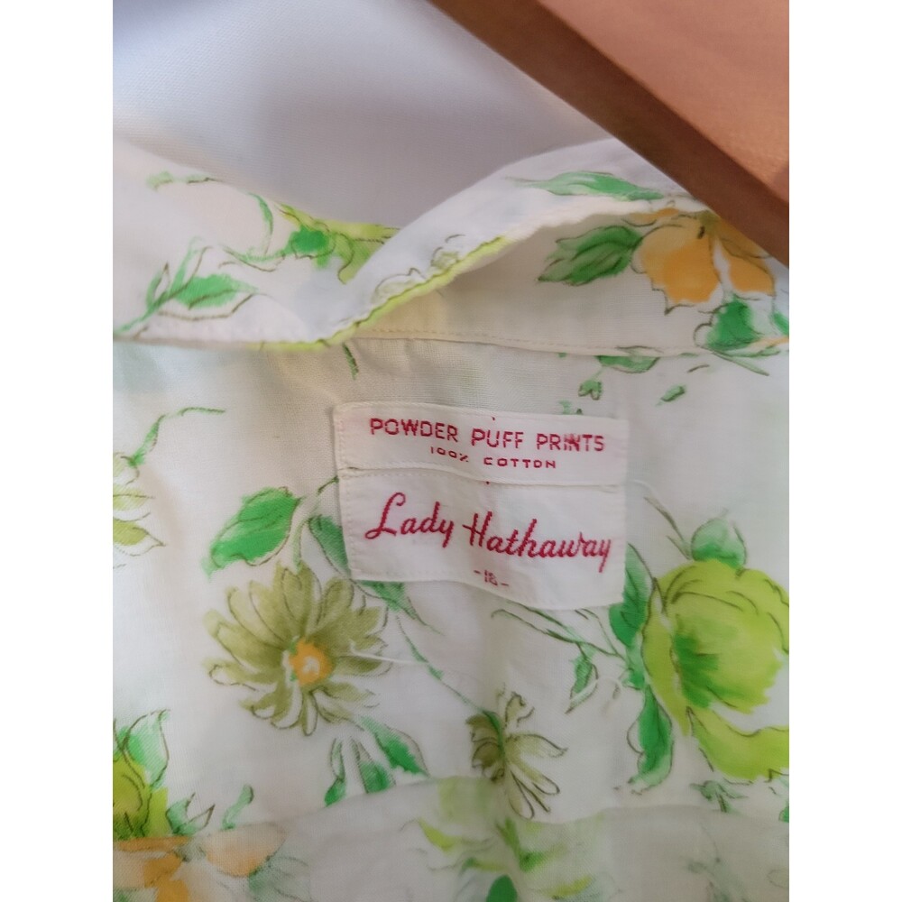 Vintage Lady Hathaway Sleeveless Blouse Size 16 White Green Yellow Floral 100% - Picture 2 of 3